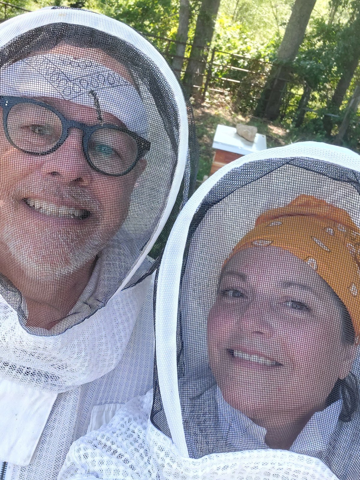 B&A Veil Honey B Hives Headshot